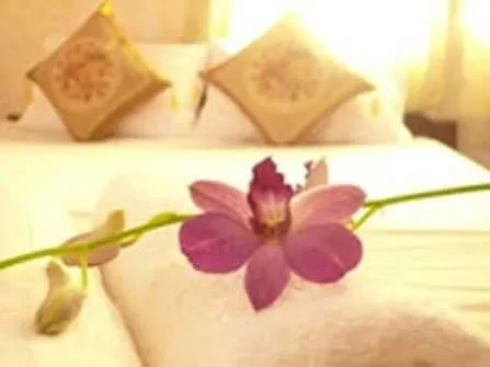 Golden Ganesha Hostel *