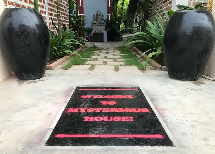 Hostel Golden Ganesha