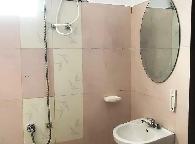 Hostel Golden Ganesha