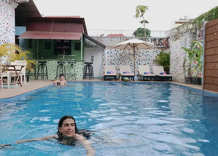Hostel Golden Ganesha *
